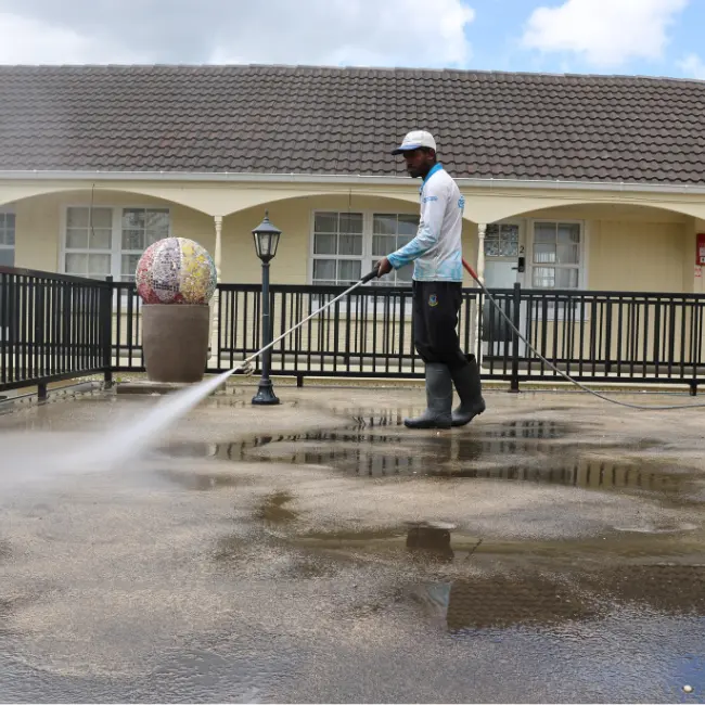 High pressure Water-blasting