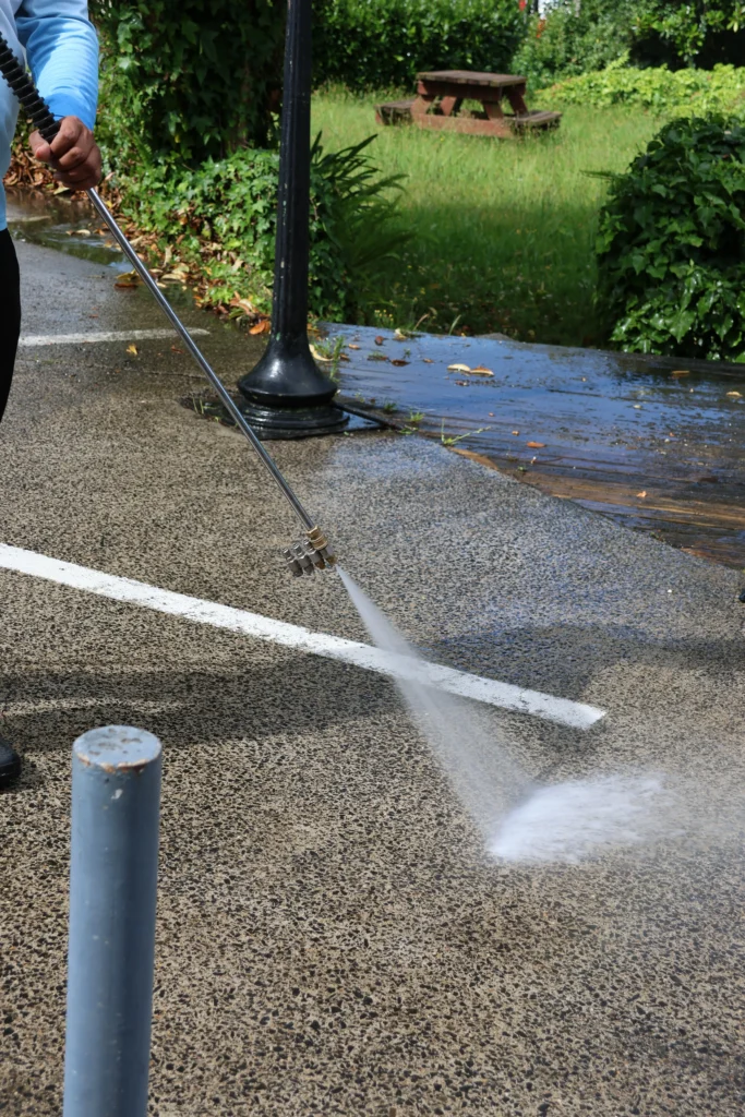 How to Tell if Your Deck Needs Professional Cleaning